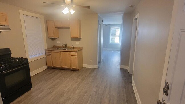 Foto del edificio - 2632 W 25th St