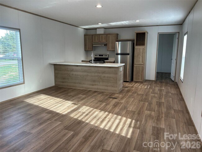 Foto del edificio - 128 Gatewood Dr