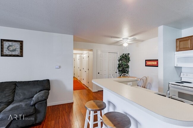 Foto del edificio - 108 W 1230 N St
