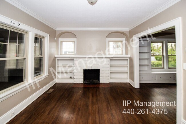Foto del edificio - 18506 Chagrin Blvd