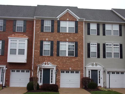Primary Photo - Highly Desirable Rutland Townhomes