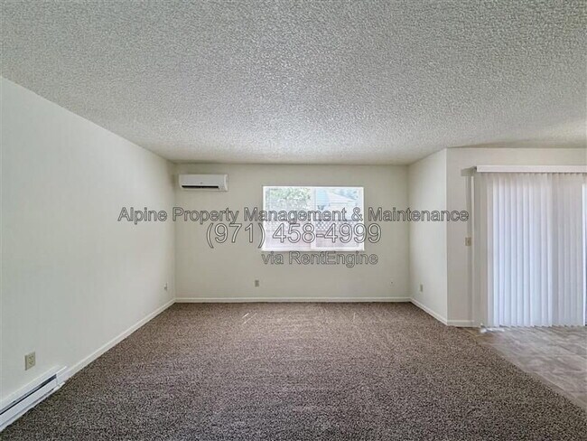 Foto del edificio - 13317 SW 17th St