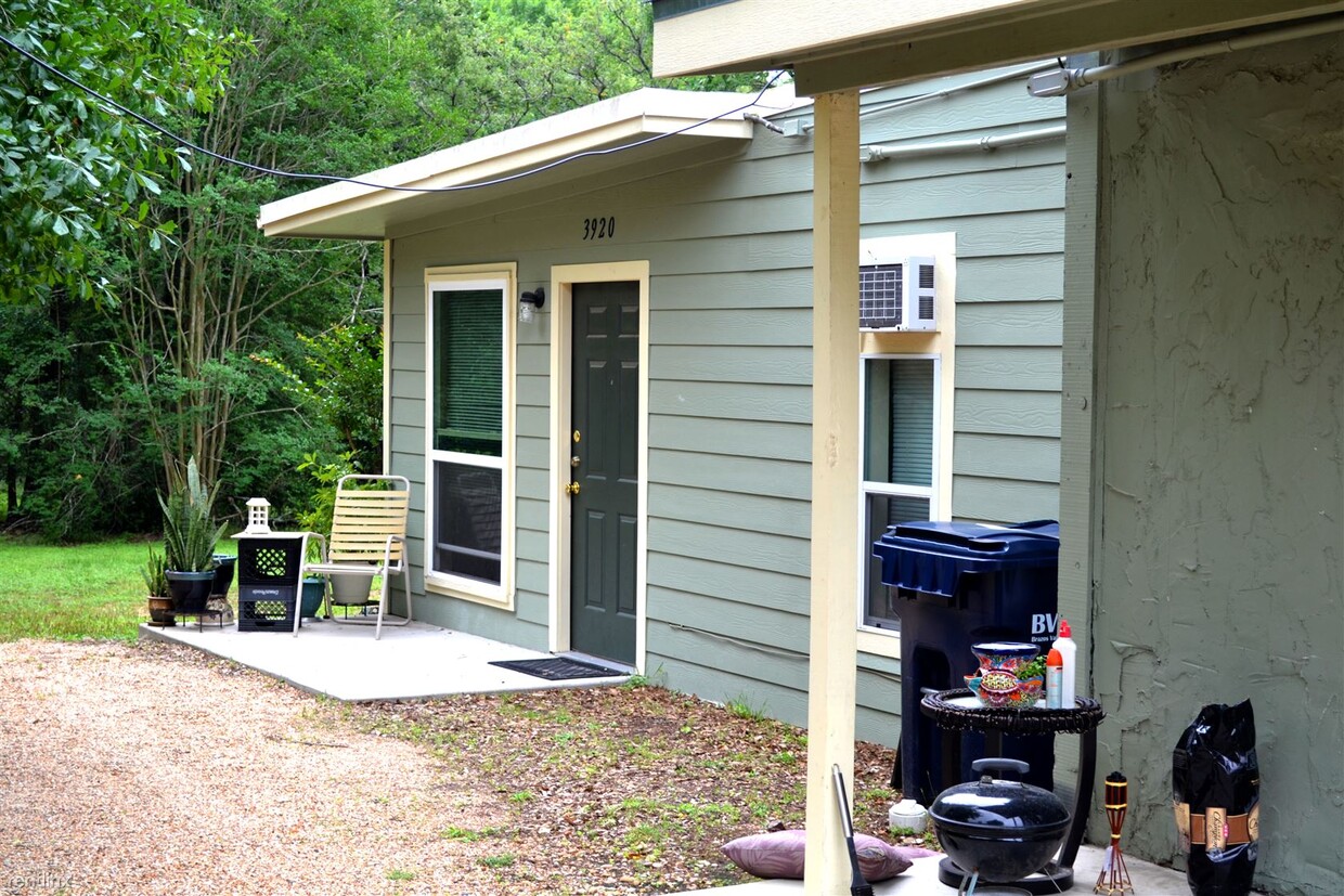 Primary Photo - 1 br, 1 bath House - 3920 Harvey Rd