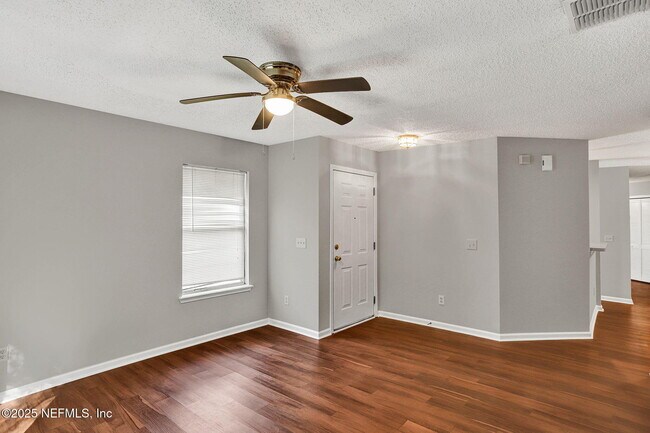 Foto del edificio - 145 Southern Bridge Blvd