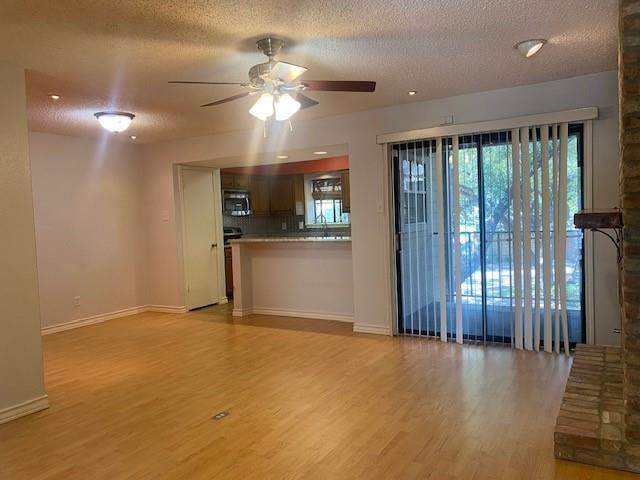 Building Photo - 15221 Berry Trail