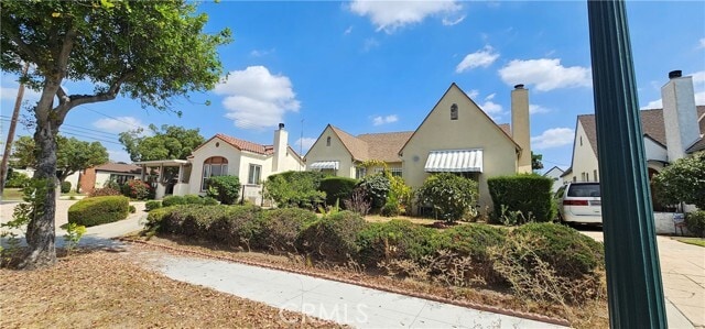 Building Photo - 1704 Edgewood Dr