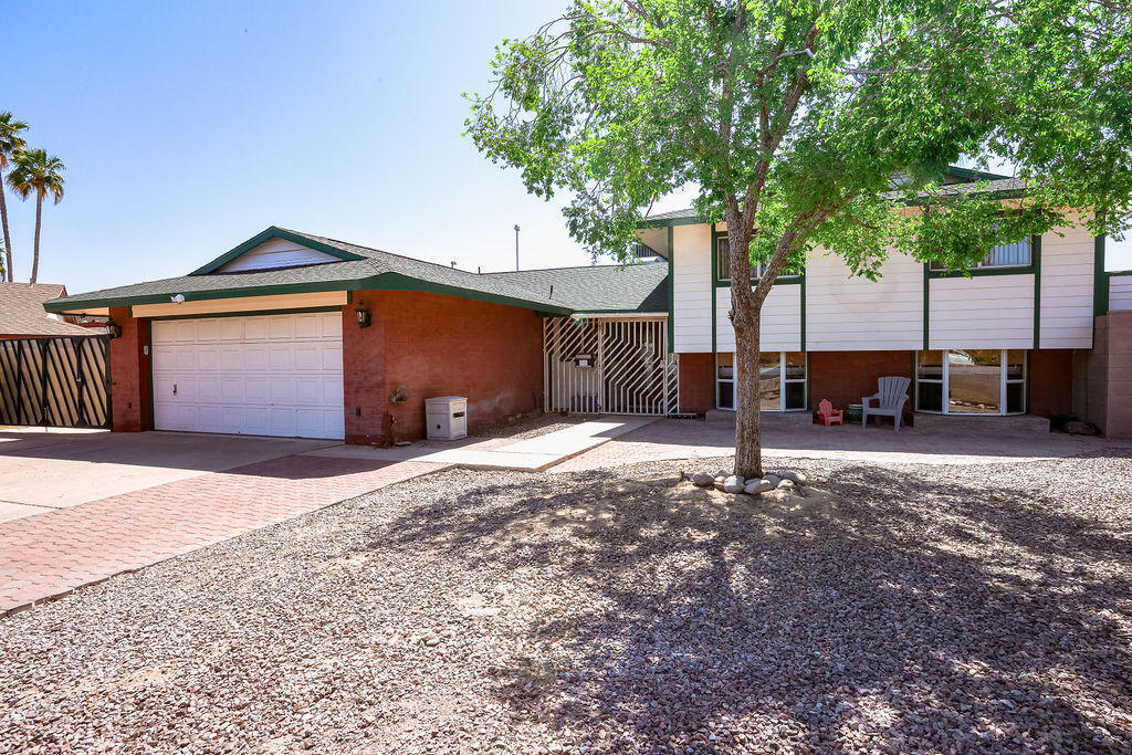 Foto principal - 3930 S Elm St