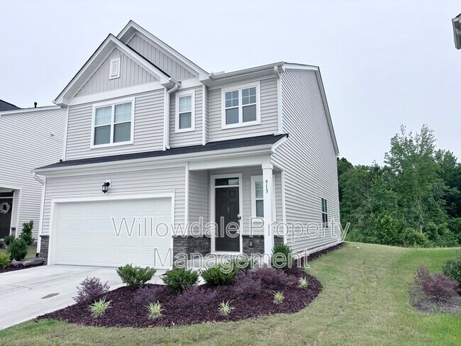 Foto del edificio - 913 Aspen Pointe Trl