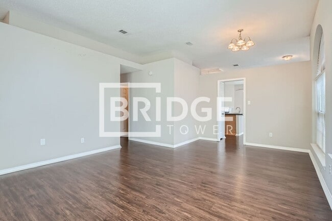 Building Photo - 5908 Firethorn Dr