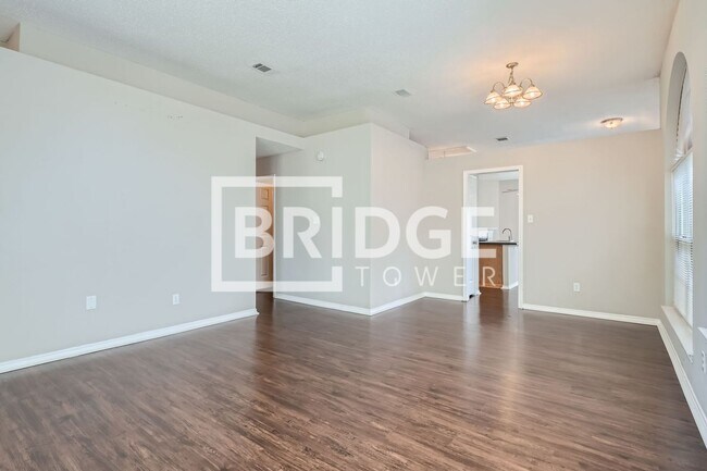 Foto del edificio - 5908 Firethorn Dr