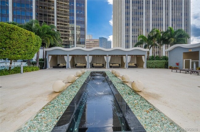 Foto del edificio - 50 Biscayne Blvd