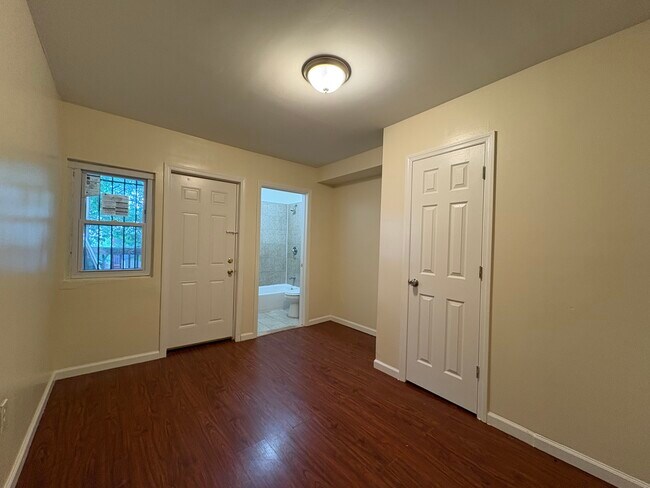 295 Fairmount Ave 2L - 294 Fairmount Ave