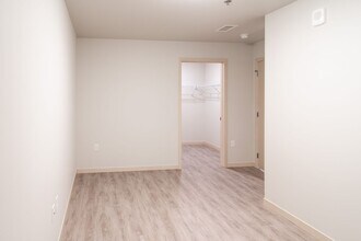 Interior Photo - Arden