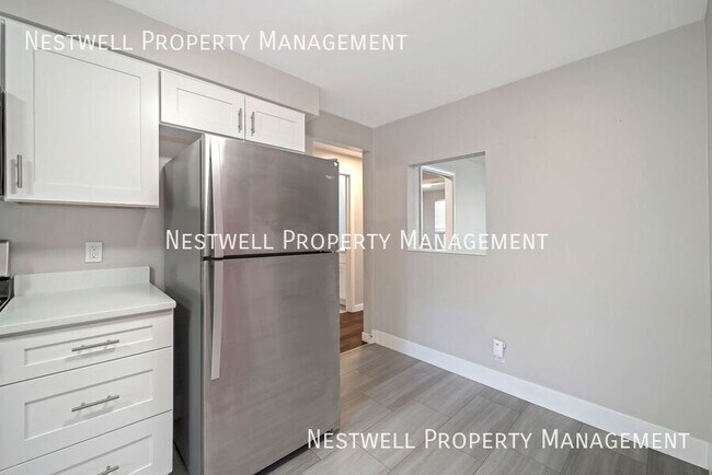 Building Photo - 2543 E 3300 S
