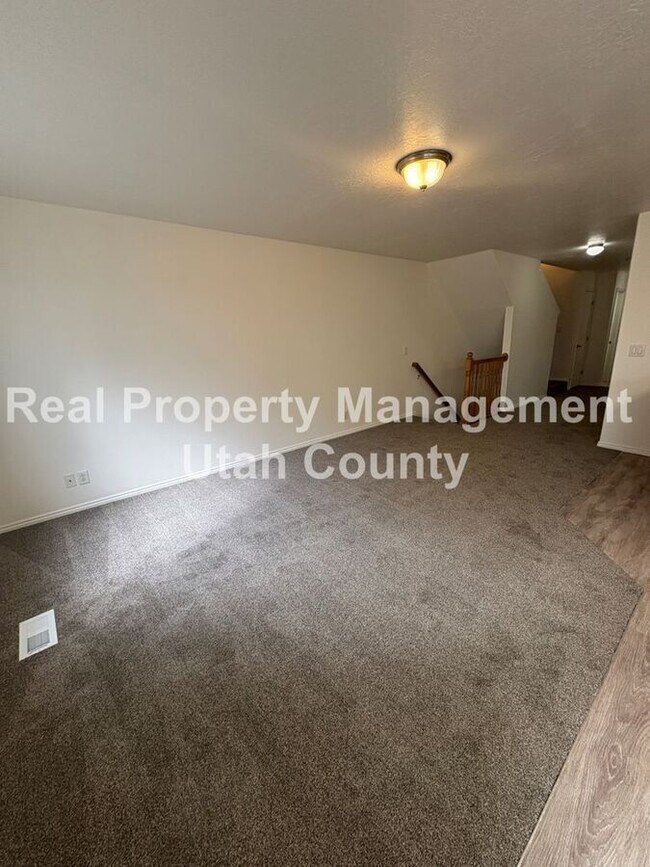 Foto del edificio - 2889 N Bridalwood Loop