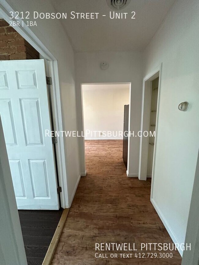 Building Photo - 2 Bedroom Apartment in Pittsburgh