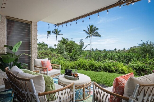 Building Photo - 2 Bedroom 2 Bath Furnished Condo