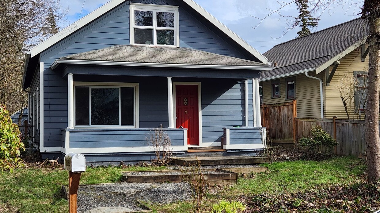 1152 Grant St, Bellingham, WA 98225 House Rental in Bellingham, WA