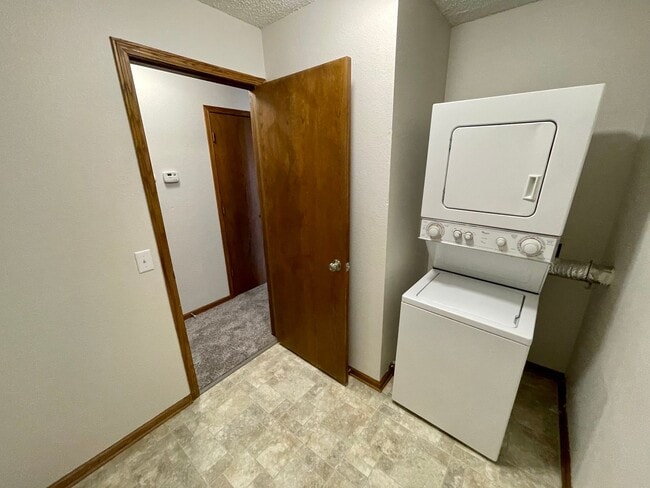 Interior Photo - Willow Creek Apartments