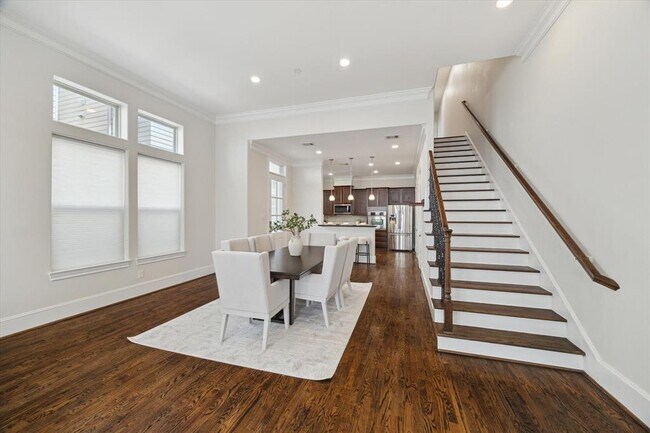 Foto del edificio - 5704 Petty St