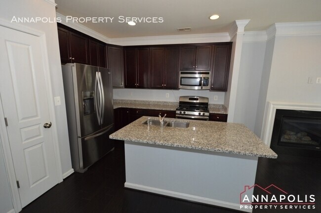 Building Photo - 28 boucher place