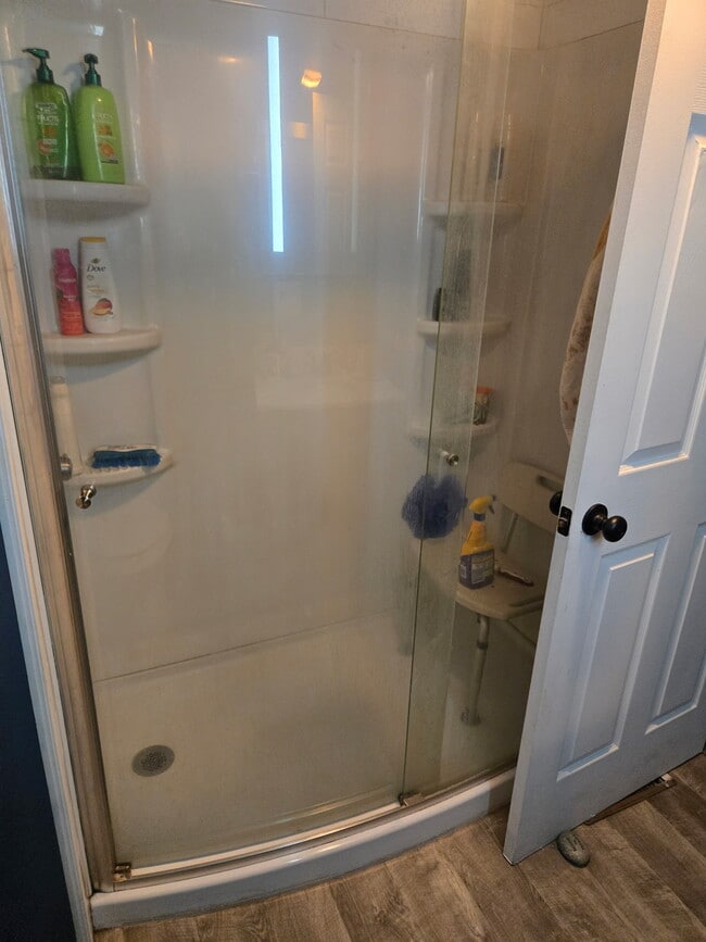 Building Photo - 209 Richardson Dr