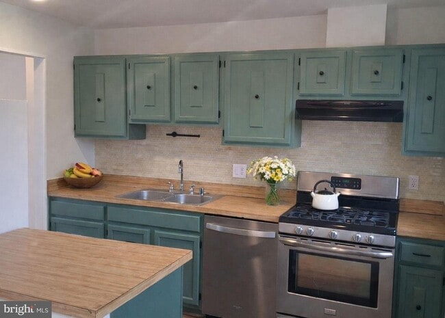 Foto del edificio - 14362 Southgate Ct