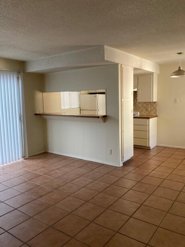 Building Photo - 2612 Salado St