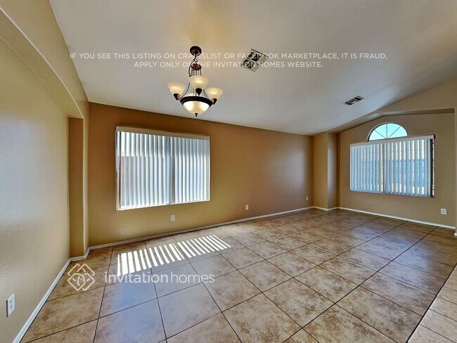 Foto del edificio - 16631 North 23rd Pl