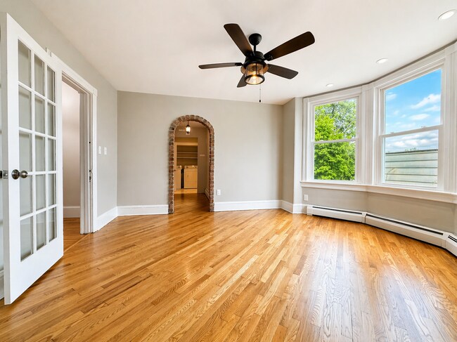 Foto del edificio - 909 Jackson St