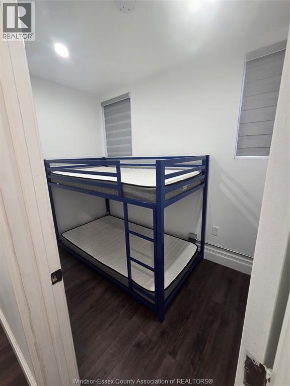 Photo du bâtiment - 1178 Giles Blvd E