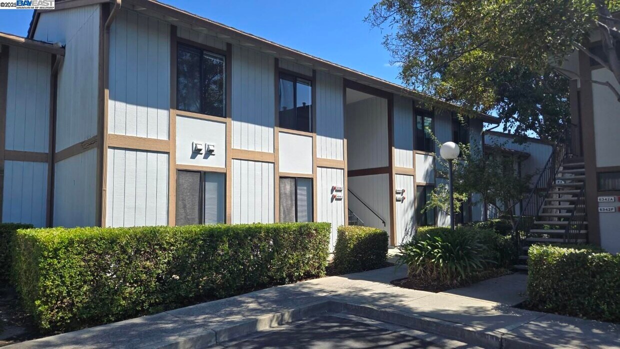 Foto principal - 6318 Joaquin Murieta Ave