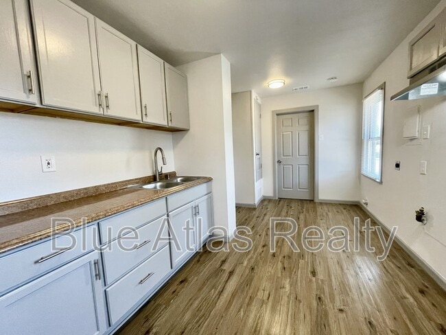 Foto del edificio - 2037 Beaumont St