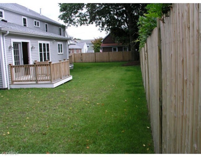 Foto del edificio - 3 br, 2.5 bath Townhome - 41 West St