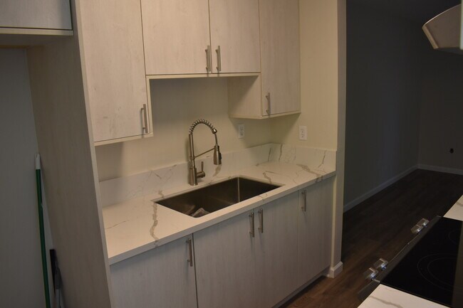 Foto del edificio - 279 Moss St