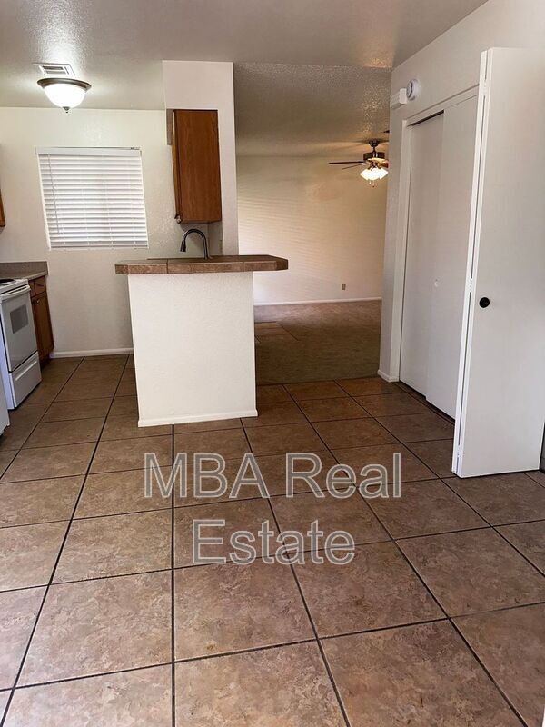Foto del edificio - 195 N Cottonwood St