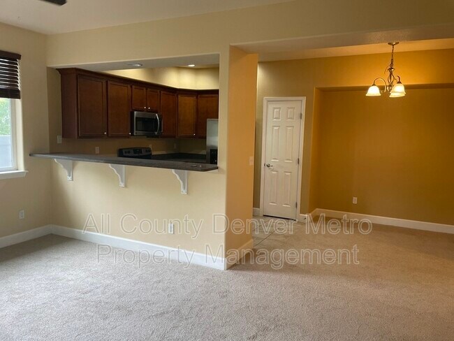 Foto del edificio - 5014 Everett St