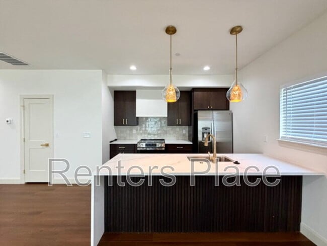 Foto del edificio - 1140 S Quincy Ave