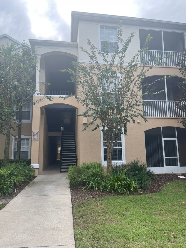 Available NOW, GROUND FLOOR CONDO, 3/2 Condo - Available NOW, GROUND FLOOR CONDO,  3/2 Condo