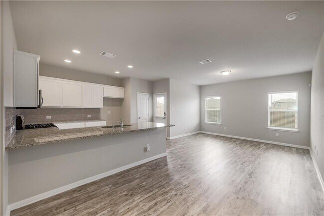 Foto del edificio - 2920 Bridekirk Dr