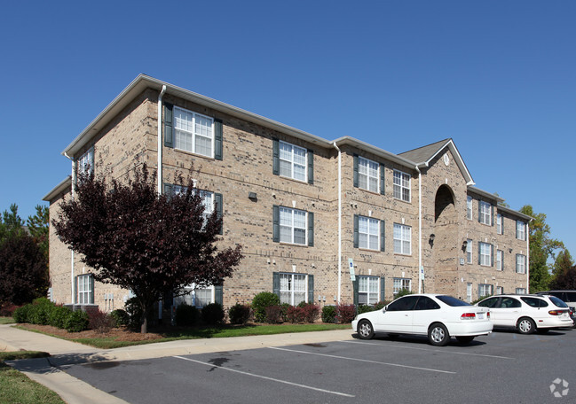 Building Photo - Stonecrest Apartments