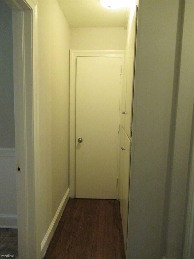 Foto del edificio - 2 br, 1 bath  - Hunting Ridge Apartments