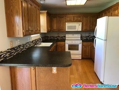 Foto del edificio - 4 Bedroom/ 2.5 Bath Home in Gardner