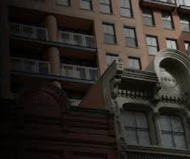 Foto del edificio - 690 D St NW