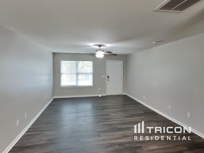 Foto del edificio - 4502 Jersey St