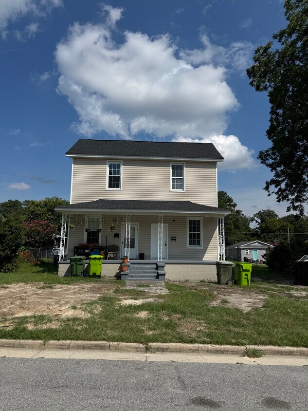 Foto principal - 712 Maryland St