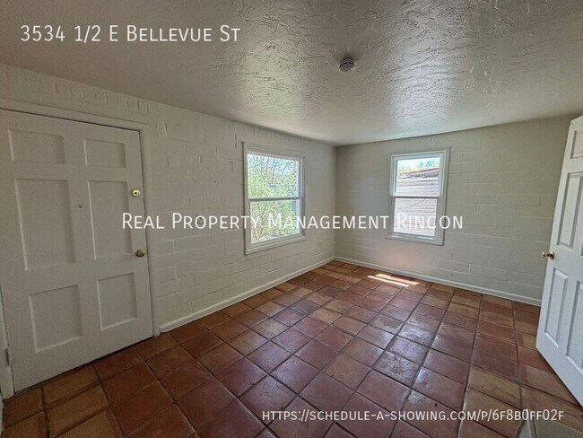 Foto del edificio - 3534 1/2 E Bellevue St-