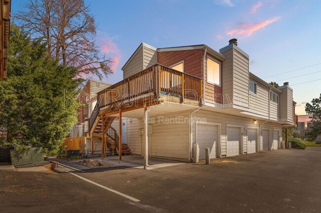 Foto del edificio - 6880 E Mississippi Ave