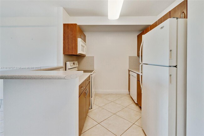 Foto del edificio - 2550 SW 27th Ave