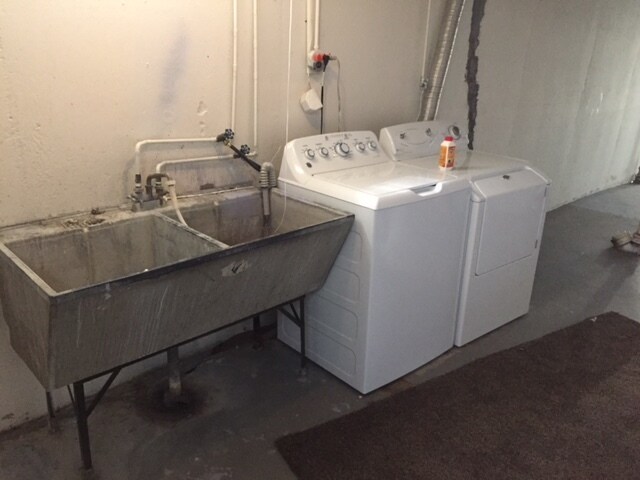 Large basement laundry room - 719 Bristol Ave NW